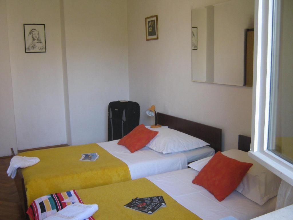 Apartments And Rooms Artemida Dubrovnik Room photo