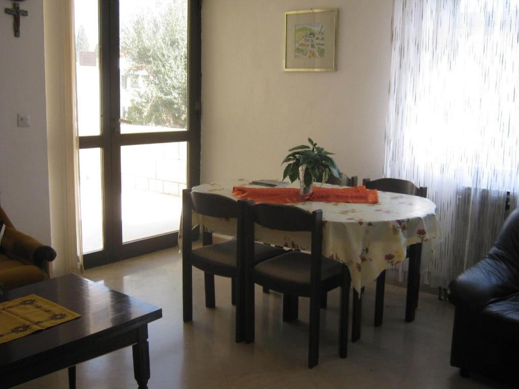 Apartments And Rooms Artemida Dubrovnik Room photo